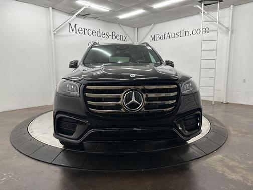 2026 Mercedes-Benz GLS 450 4MATIC