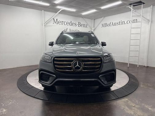 2026 Mercedes-Benz GLS 450 4MATIC