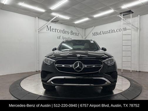 2026 Mercedes-Benz GLC 300 Base