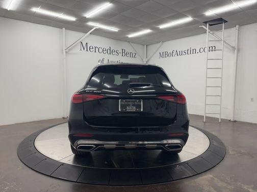 2026 Mercedes-Benz GLC 300 Base