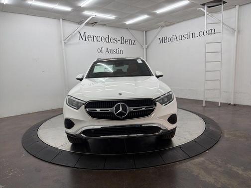 Polar White 2026 Mercedes-Benz GLC 300 Base 4MATIC