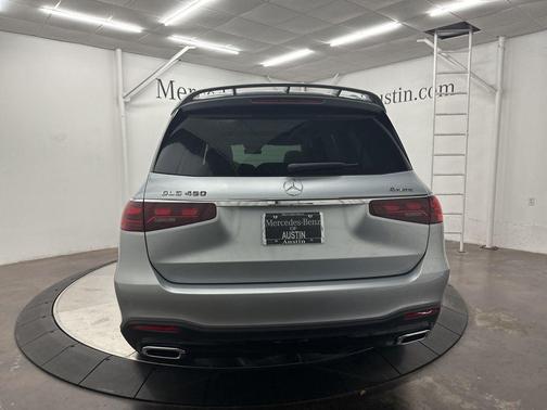 2026 Mercedes-Benz GLS 450 4MATIC