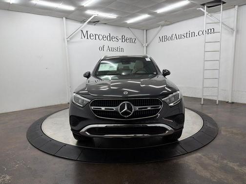 Graphite Gray Metallic 2026 Mercedes-Benz GLC 300 Base