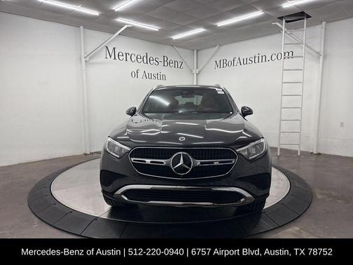 2025 Mercedes-Benz GLC 300 Base