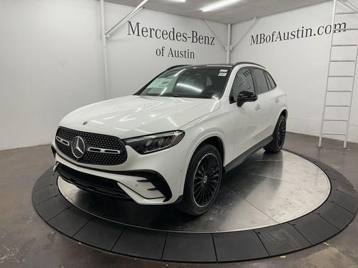 Polar White 2026 Mercedes-Benz GLC 300 Base