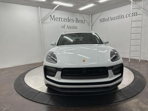 2024 Porsche Macan S