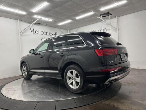 2017 Audi Q7 2.0T Premium Plus