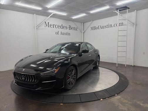 2018 Maserati Ghibli GranLusso