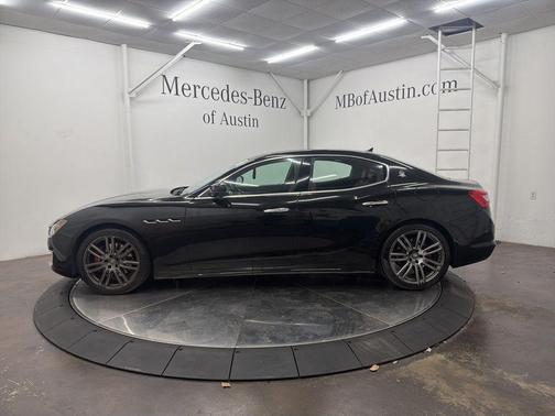 2018 Maserati Ghibli GranLusso