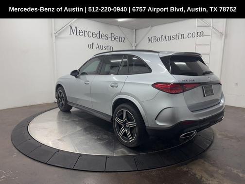 2025 Mercedes-Benz GLC 300 Base