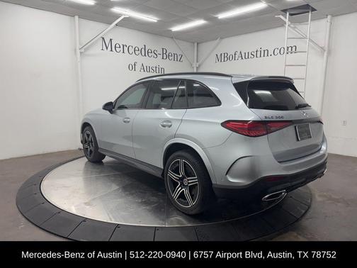 2025 Mercedes-Benz GLC 300 Base
