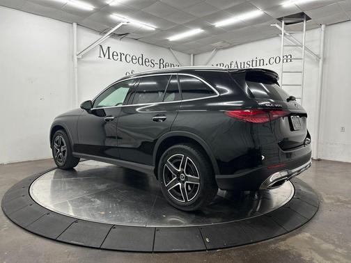 Black 2026 Mercedes-Benz GLC 300 Base