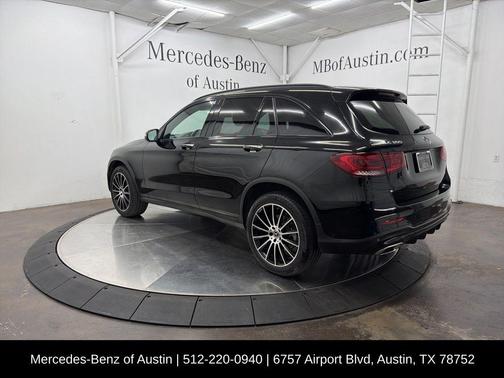 Black 2021 Mercedes-Benz GLC 300 Base