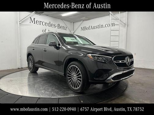 Graphite Gray Metallic 2026 Mercedes-Benz GLC 300 Base