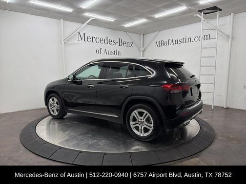 2022 Mercedes-Benz GLA 250 Base 4MATIC