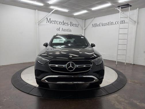 2026 Mercedes-Benz GLC 300 Base