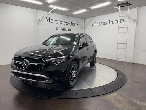 2026 Mercedes-Benz GLC 300 Base