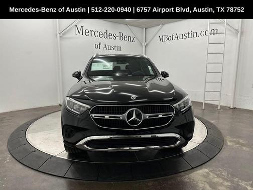 2025 Mercedes-Benz GLC 300 Base