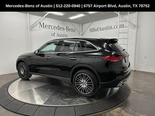 2025 Mercedes-Benz GLC 300 Base