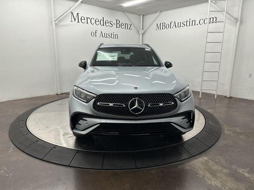 2026 Mercedes-Benz GLC 300 Base