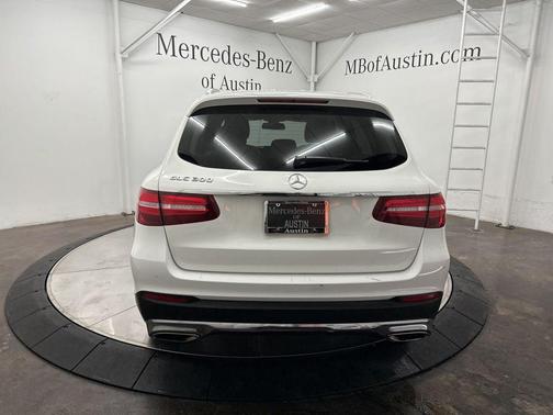 2018 Mercedes-Benz GLC 300 Base