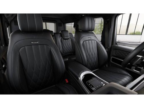 Moonlight White 2027 Mercedes-Benz AMG G 63 Base