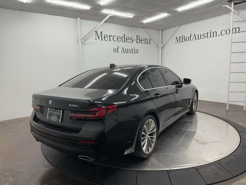 2022 BMW 530 i