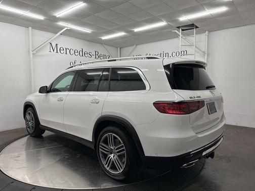 2026 Mercedes-Benz GLS 450 