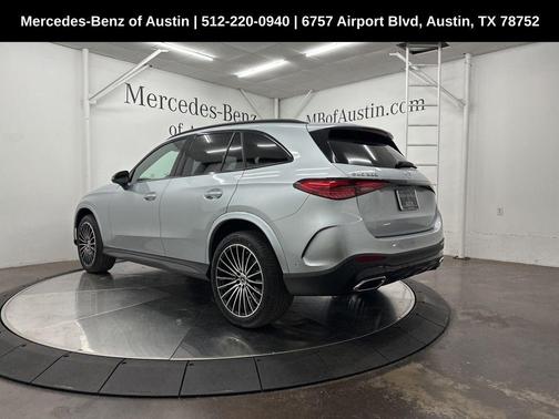 2025 Mercedes-Benz GLC 300 Base