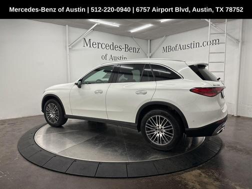 2025 Mercedes-Benz GLC 300 Base