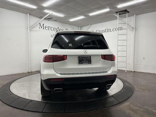 2026 Mercedes-Benz GLB 250 Base