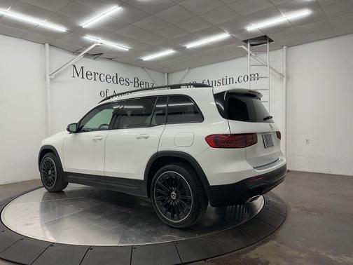 2026 Mercedes-Benz GLB 250 Base