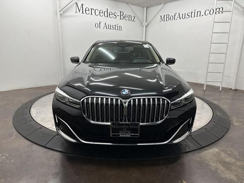 2022 BMW 750 i xDrive