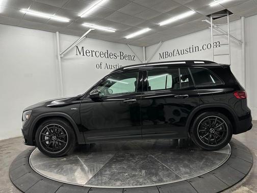 2025 Mercedes-Benz AMG GLB 35 Base