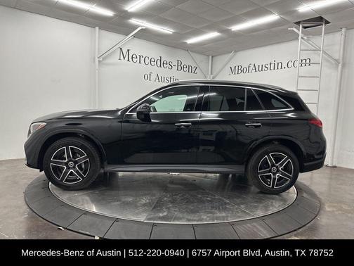 2025 Mercedes-Benz GLC 300 Base