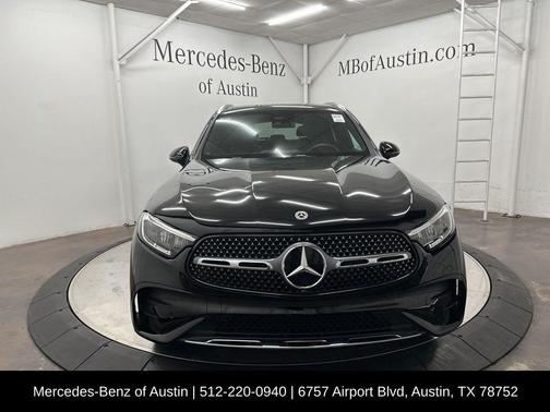 2025 Mercedes-Benz GLC 300 Base