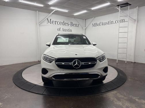 2026 Mercedes-Benz GLC 300 Base