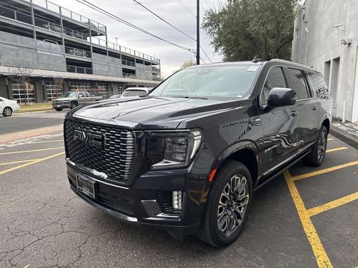 2023 GMC Yukon XL Denali Ultimate