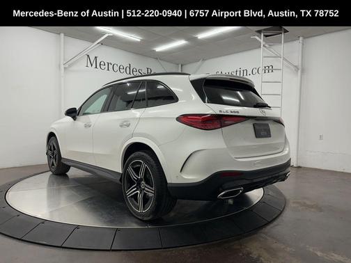 2025 Mercedes-Benz GLC 300 Base
