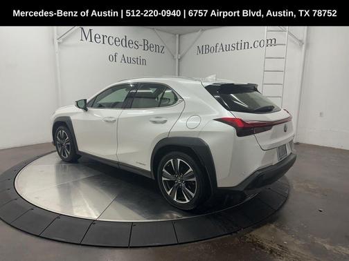 2021 Lexus UX 250h Base