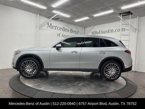 2026 Mercedes-Benz GLC 300 Base