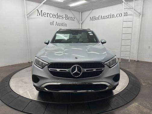 2026 Mercedes-Benz GLC 300 Base