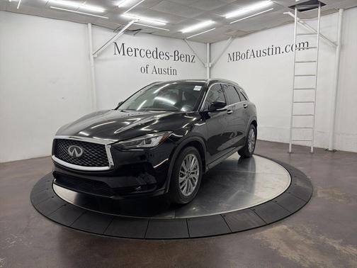 Black Obsidian 2024 INFINITI QX50 Luxe