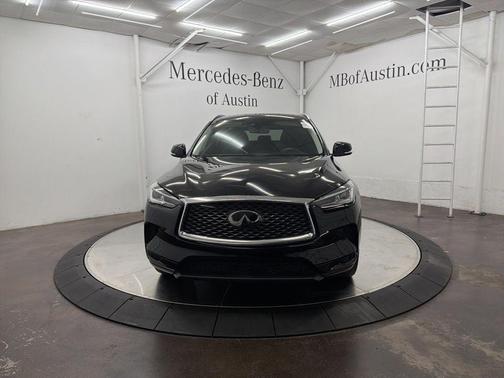 Black Obsidian 2024 INFINITI QX50 Luxe