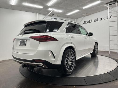 Polar White 2026 Mercedes-Benz GLE 450 4MATIC