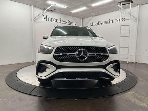 Polar White 2026 Mercedes-Benz GLE 450 4MATIC