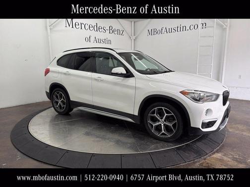 Alpine White 2017 BMW X1 sDrive28i