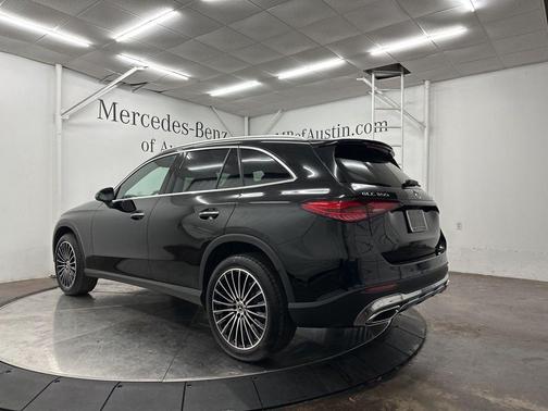 2026 Mercedes-Benz GLC 300 Base 4MATIC