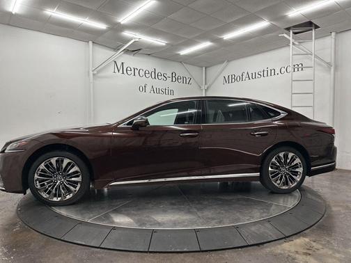 Autumn 2018 Lexus LS 500 Base