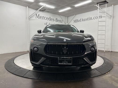 Black 2022 Maserati Levante Modena